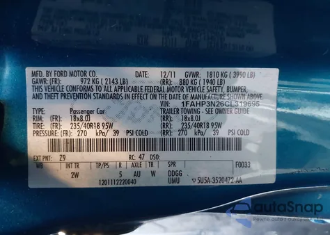 2012 Ford Focus Titanium из США, поврежденный, VIN 1FAHP3N26CL319695